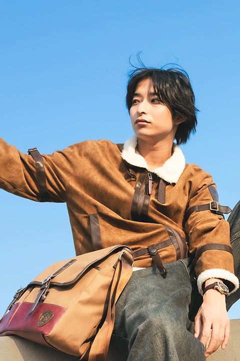 エステル・ブライト モデル 腕時計＆ジャケット＆ショルダーバッグ 「軌跡」シリーズ 空の軌跡 the 1st