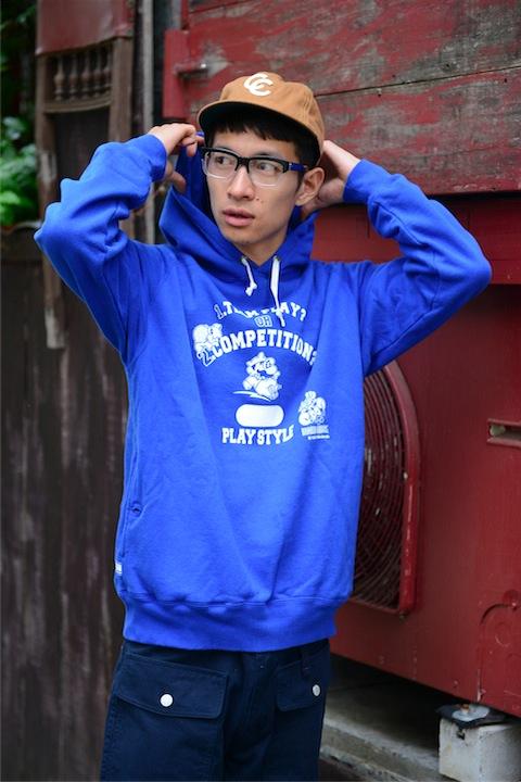 任天堂プレイスタイルパーカー