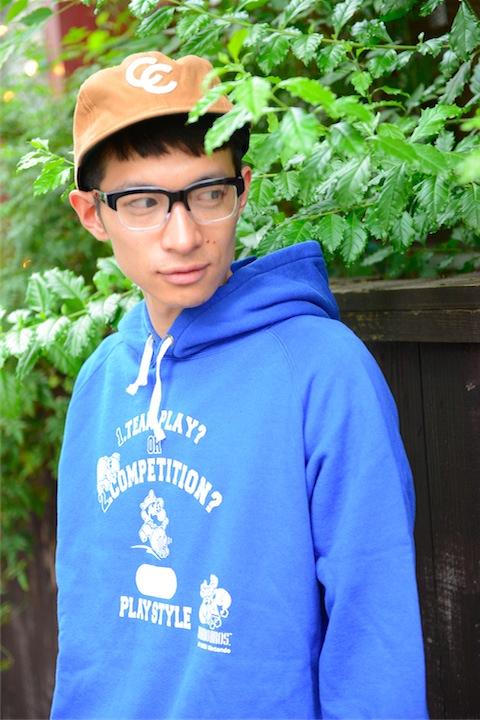 任天堂プレイスタイルパーカー