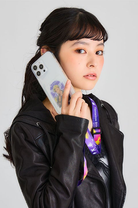 Krisis、ユウ Q ウィルソン、ベンタクロウ ブリンガー、ヴェザリウス バンデージ モデル 2wayハンドバッグ、腕時計、スマホストラップ＆フォンタブ、キーチャーム NIJISANJI EN