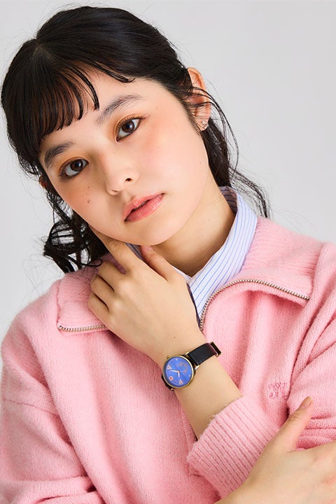 Krisis、ユウ Q ウィルソン、ベンタクロウ ブリンガー、ヴェザリウス バンデージ モデル 2wayハンドバッグ、腕時計、スマホストラップ＆フォンタブ、キーチャーム NIJISANJI EN