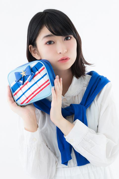 ドロシー・ウェストモデルポーチ 小物入れ プリパラ