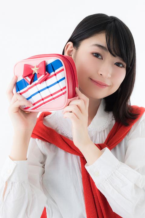 レオナ・ウェストモデルポーチ 小物入れ プリパラ