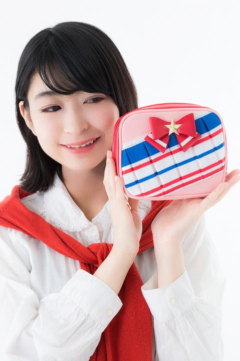 レオナ・ウェストモデルポーチ 小物入れ プリパラ