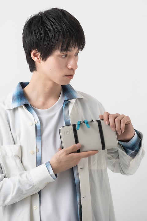 ネル、アスナ、カリン、アカネ、トキ モデル ボディバッグ＆長財布 ブルーアーカイブ -Blue Archive-