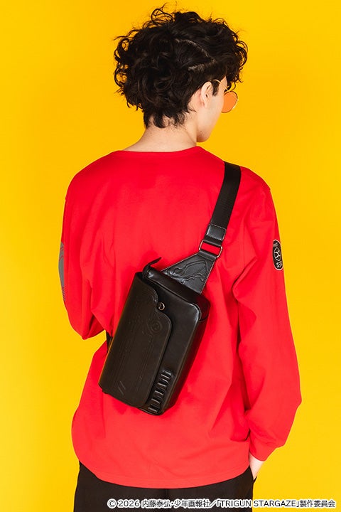 ヴァッシュ・ザ・スタンピード、ニコラス・D・ウルフウッド モデル ロングスリーブTシャツ＆バッグ＆シャツ＆マルチポーチ TRIGUN STARGAZE トライガン・スターゲイズ