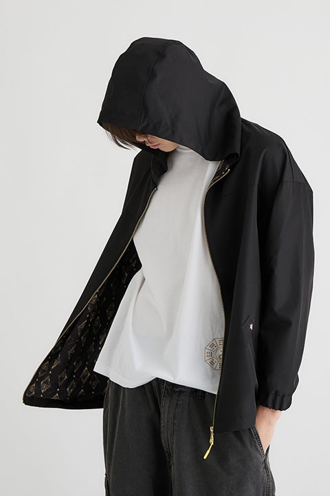 博麗霊夢、霧雨魔理沙 モデル アウター＆Tシャツ 東方Project 