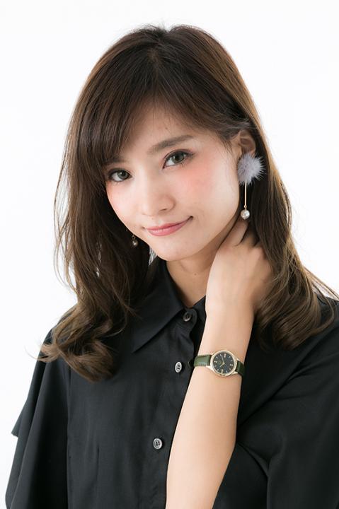 鶯丸 モデル　オリーブグリーンベルト ブラックベルト リストウォッチ 腕時計 刀剣乱舞-ONLINE-