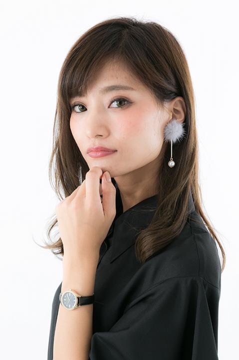 鶯丸 モデル　オリーブグリーンベルト ブラックベルト リストウォッチ 腕時計 刀剣乱舞-ONLINE-