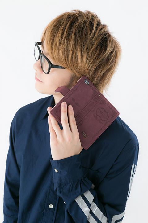 ハンジ・ゾエ モデル　iPhone5・5s・SE用 iPhone6・6s用 スマートフォンケース スマホケース 進撃の巨人