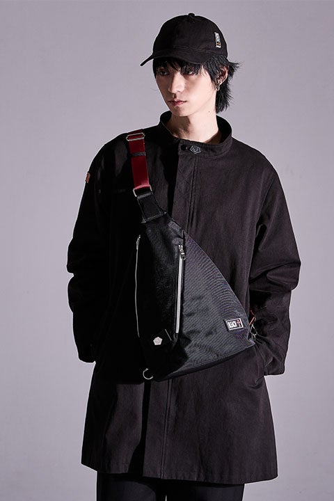 黒崎一護 モデル アウター＆ボディバッグ＆キャップ、平子真子 モデル アウター BLEACH 千年血戦篇