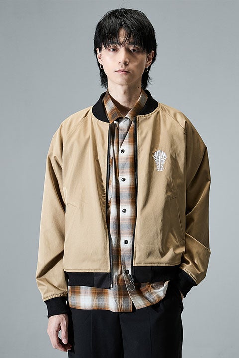 黒崎一護 モデル アウター＆ボディバッグ＆キャップ、平子真子 モデル アウター BLEACH 千年血戦篇