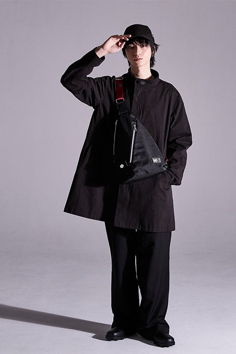 黒崎一護 モデル アウター＆ボディバッグ＆キャップ、平子真子 モデル アウター BLEACH 千年血戦篇