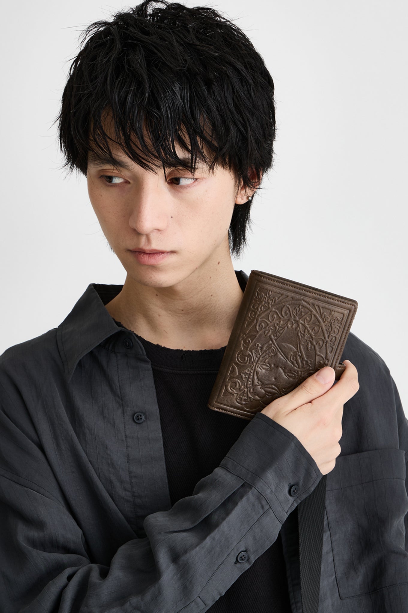 白の書、ニーア、カイネ、エミール、ニーア(新宿) モデル 二つ折り財布、バッグ、ストール＆ストールピン、アウター NieR Replicant ver.1.22474487139...