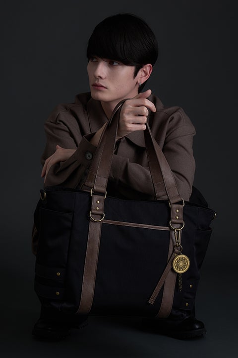 狩人 、時計塔のマリア、狩人の手記 モデル アウター＆2wayトートバッグ＆バックパック＆長財布 Bloodborne