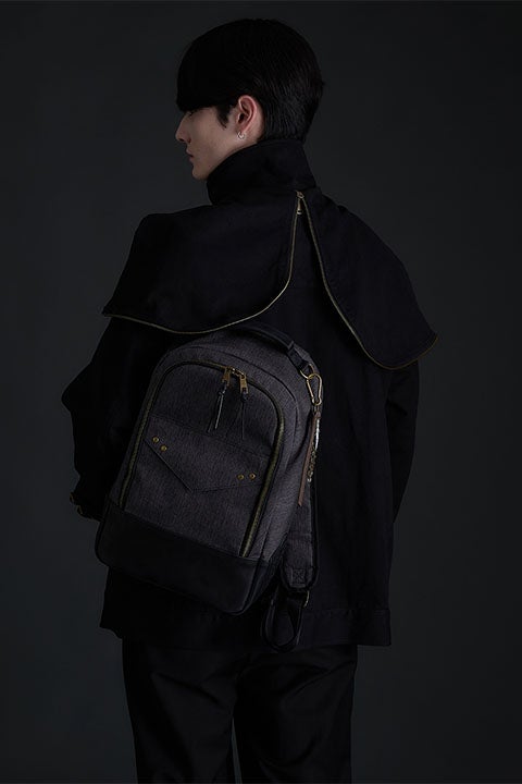 狩人 、時計塔のマリア、狩人の手記 モデル アウター＆2wayトートバッグ＆バックパック＆長財布 Bloodborne