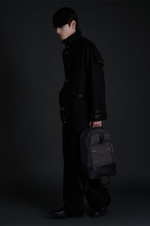 狩人 、時計塔のマリア、狩人の手記 モデル アウター＆2wayトートバッグ＆バックパック＆長財布 Bloodborne