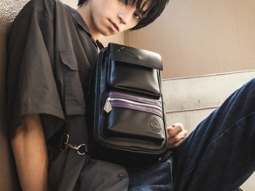 スバル モデル ボディバッグ