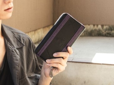 スバル モデル 長財布