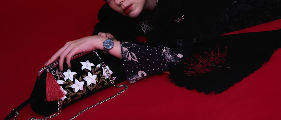 小説『百鬼夜行シリーズ』より京極堂の主人、中禅寺秋彦モデルのアイテム登場