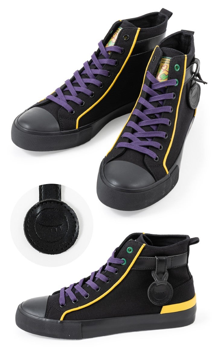SNEAKERS