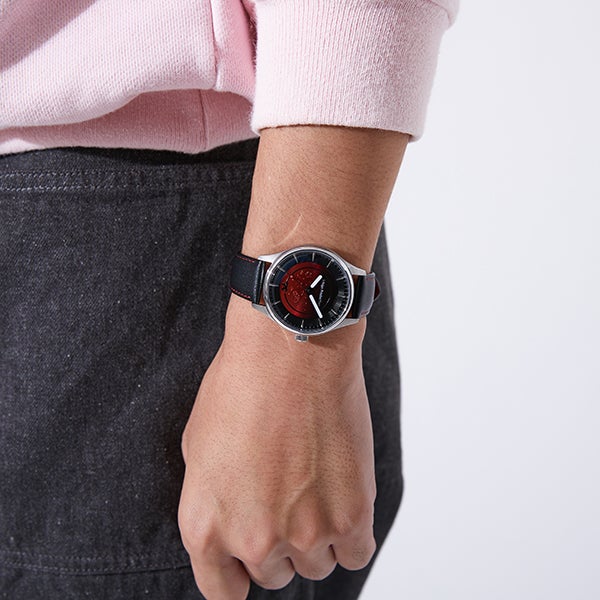 ベルトには本革を使用SuperGroupies   有馬かな モデル 腕時計 【推しの子】