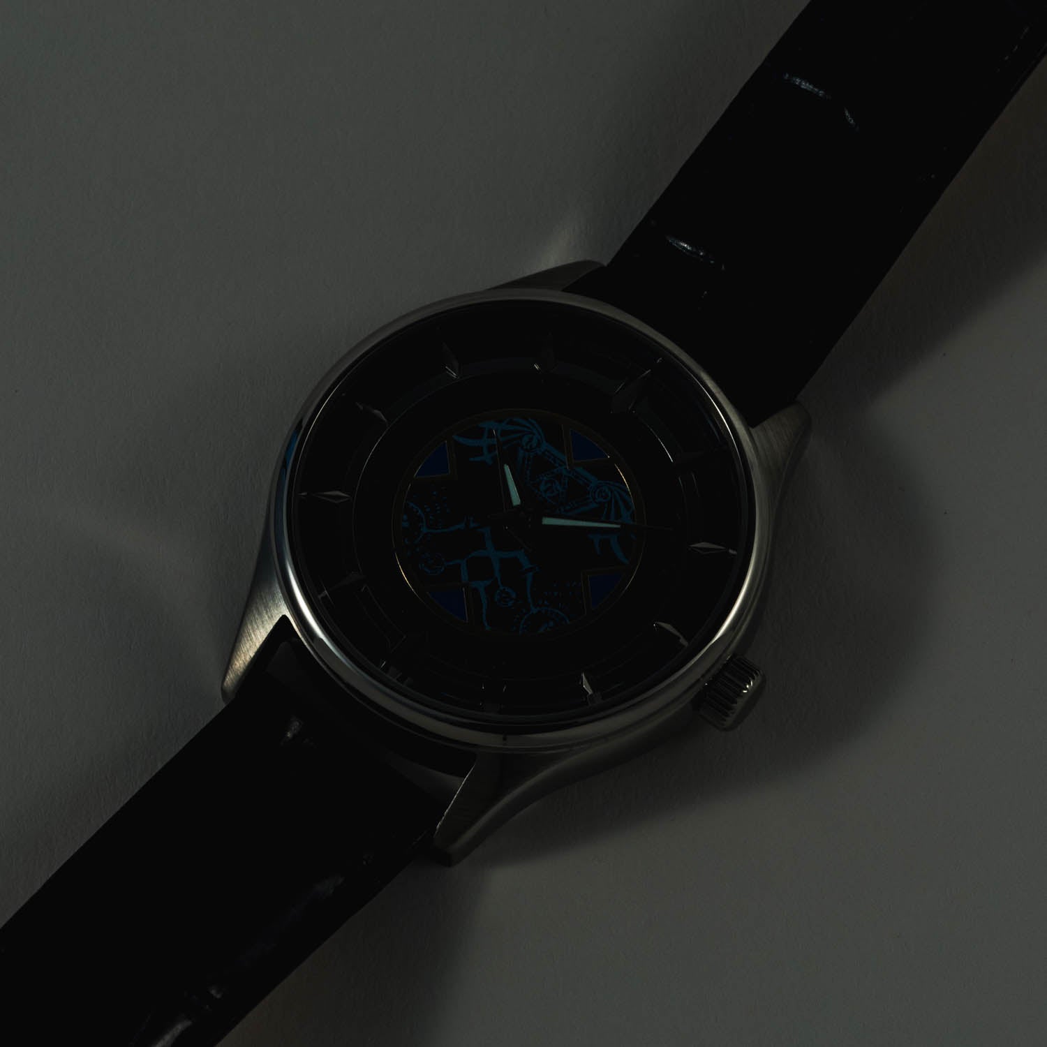 ダーナ・イクルシア モデル 腕時計 イースシリーズ イースVIII -Lacrimosa of DANA-