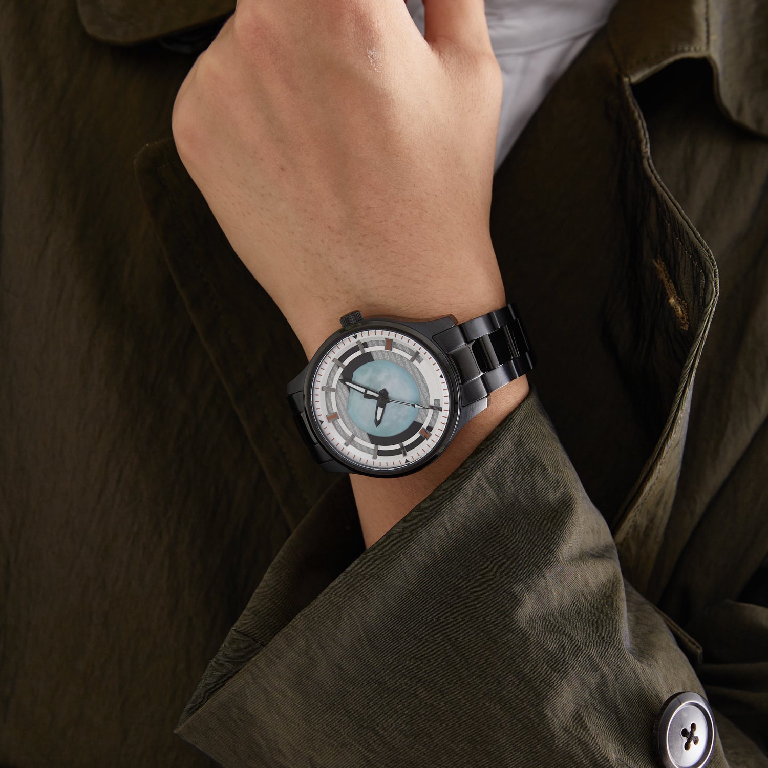 2B(ヨルハ二号B型) モデル 腕時計 NieR:Automata Ver1.1a