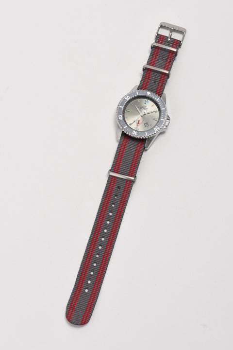 ワンパンマンからサイタマ・ジェノス・音速のソニックモデルの腕時計が 